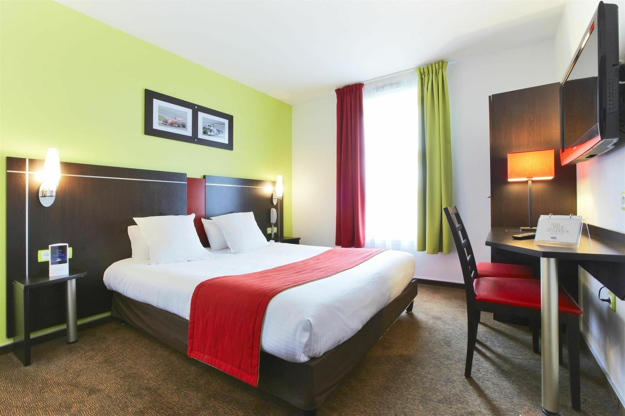 Enzo Hotels Metz Sud Augny by Kyriad Direct Exterior foto